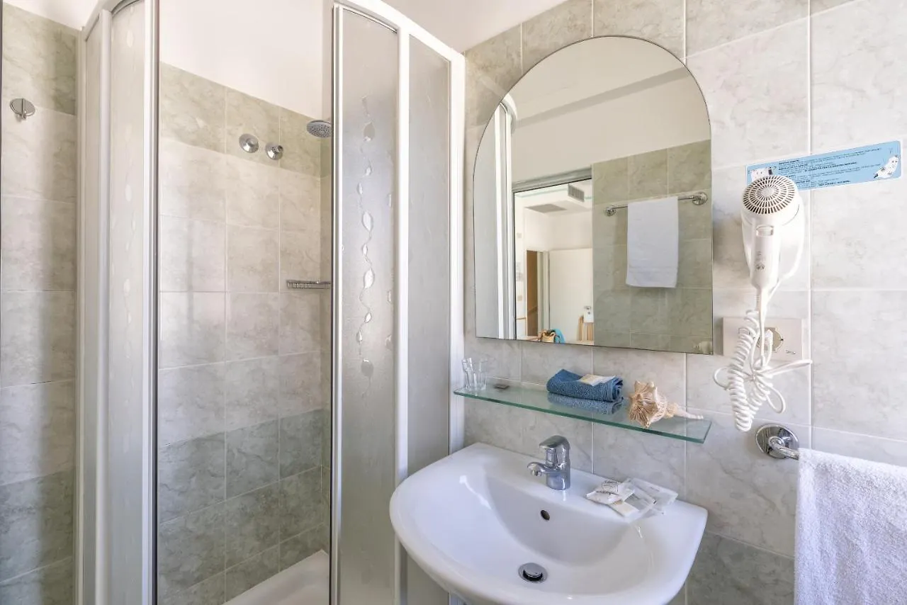 ***  Hotel Caprice B&B - In Centro A Riccione Italy