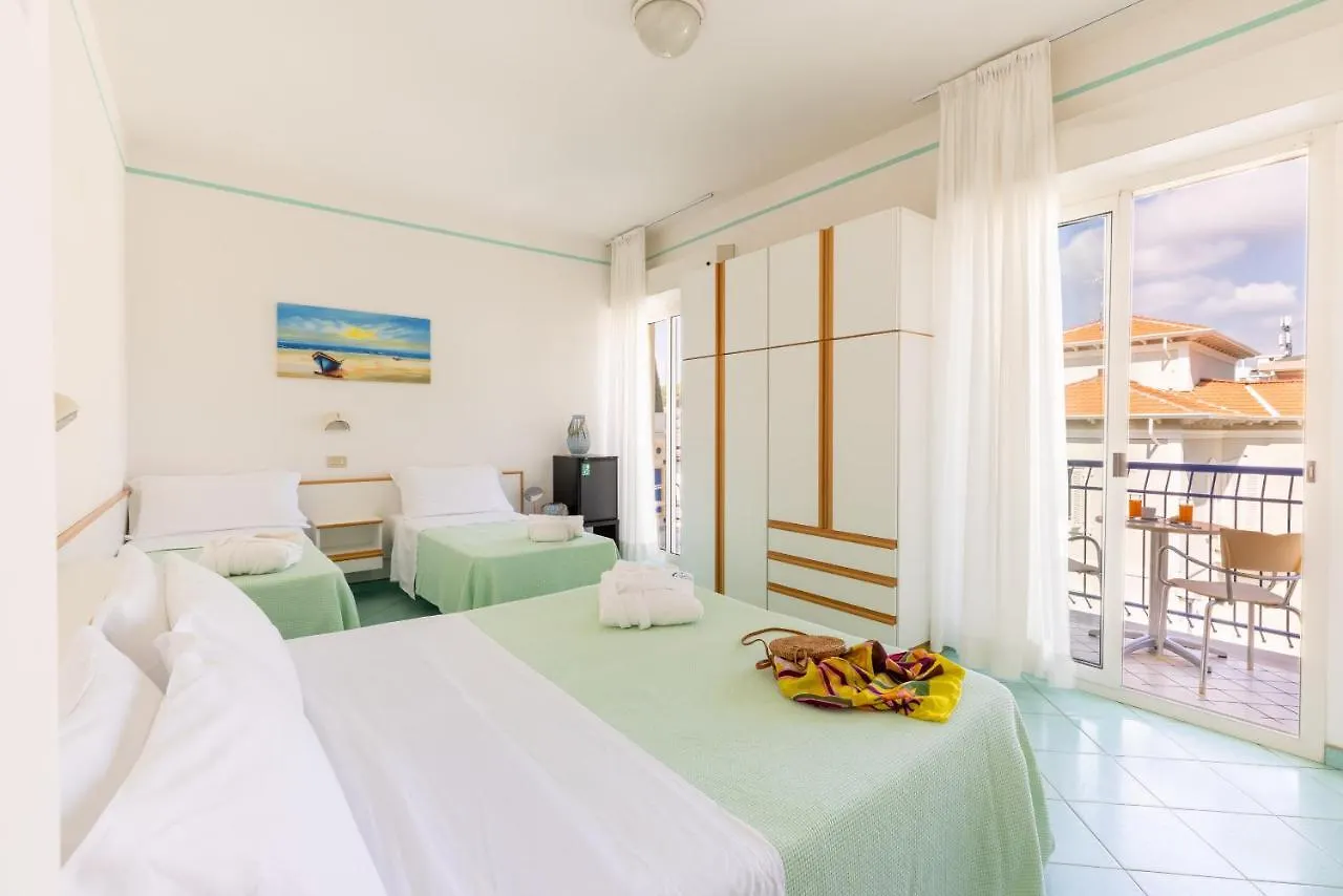 Hotel Caprice B&B - In Centro A Riccione