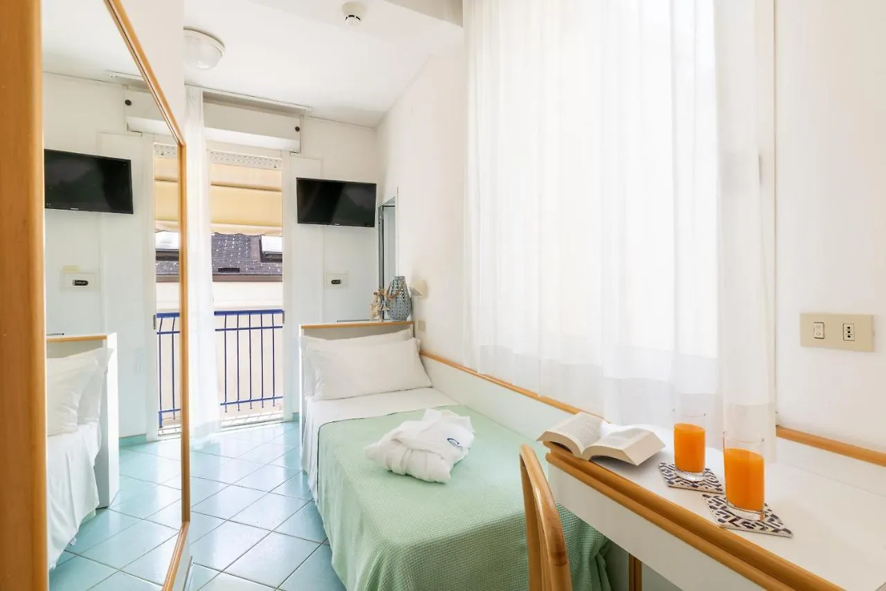 Hotel Caprice B&B - In Centro A Riccione