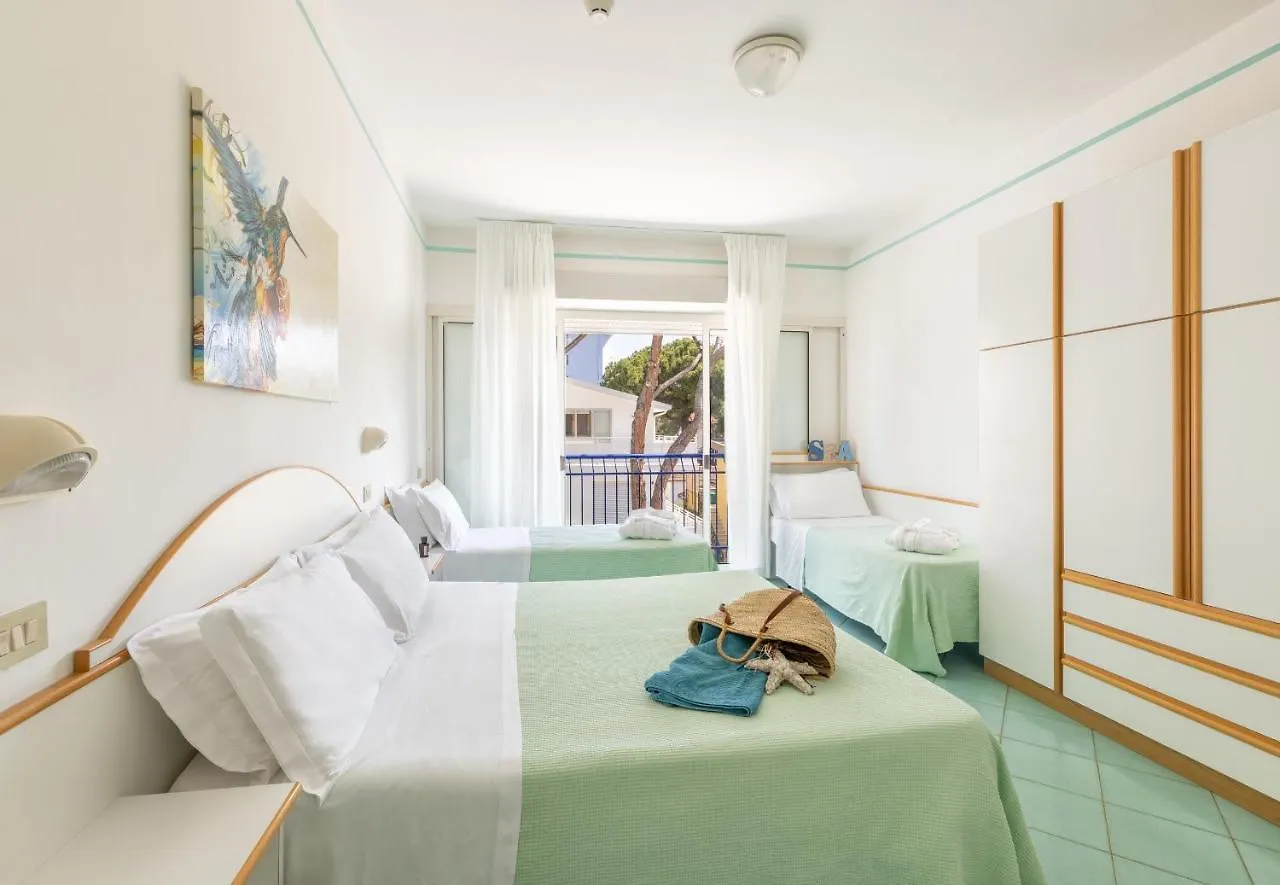 Hotel Caprice B&B - In Centro A Riccione
