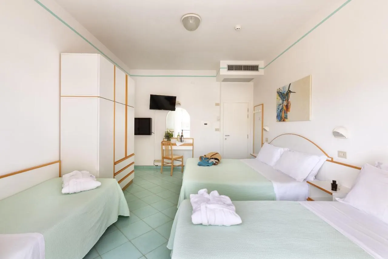 Hotel Caprice B&B - In Centro A Riccione