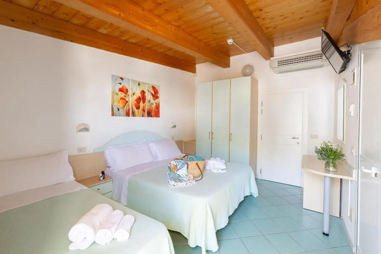 Hotel Caprice B&B - In Centro A Riccione